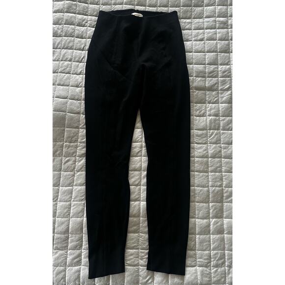 ON 34TH Womens Pants Black Ponte Knit Pull On High Waist Stretch Slim Fit SMALL - Picture 1 of 12